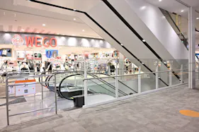 【イオンモール長久手】東エスカレーター横A(サンキューマート前)