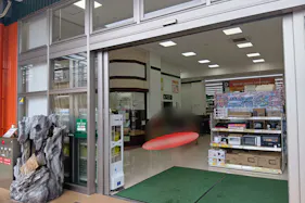 【HIヒロセOKホーム&ガーデン平戸店】プロモーションイベントに最適なホームセンターの入口横スペース