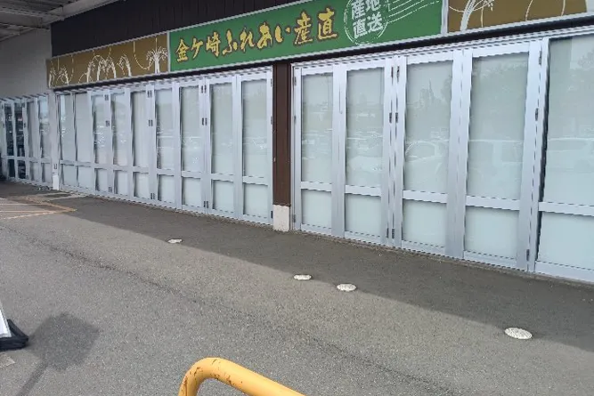【イオンスーパーセンター金ケ崎店】駐車場 食品側入口産直側 販促プロモーションや物販に最適なスーパー店外催事イベントスペース