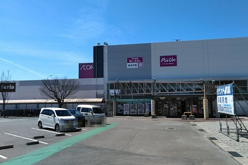 【イオン蒲郡店】各種プロモーションや物販、食物販のポップアップストアに最適な入口付近の催事イベントスペース