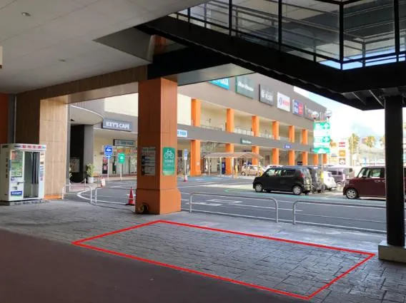 【フレスポジャングルパーク】通行するお客様に向けたプロモーションが可能な商業施設1Fの半屋外イベントスペース