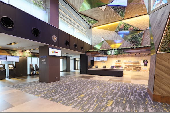 【109シネマズグランベリーパーク】プロモーションイベントに最適な映画館内のイベントスペース