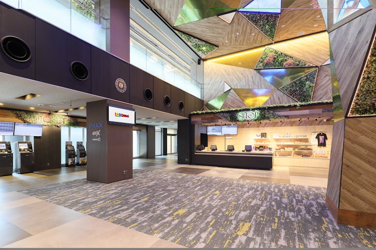 【109シネマズグランベリーパーク】プロモーションイベントに最適な映画館内のイベントスペースの画像1