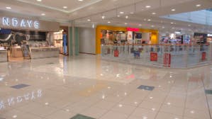 【イオンモール倉敷】⑨イオンホール前ブリッジの画像