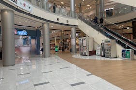 【イオンモール伊丹】1F スカイコート