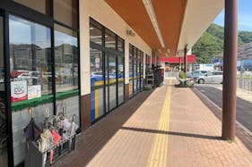 【フレスタ因島店(因島ショッピングセンター)】プロモーションイベント、物販に利用可能な軒下スペース