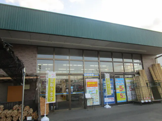 【サンデー白山店】屋内レジ前 食物販やプロモーション等の出店に最適なホームセンター店内のイベントスペース