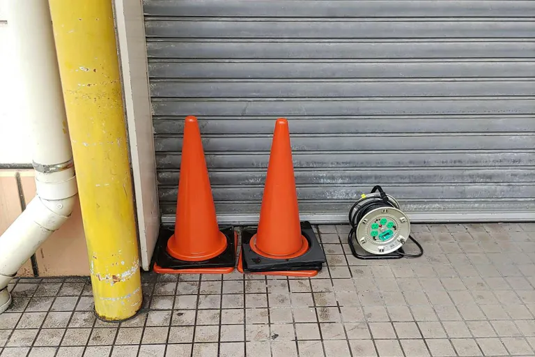 【ミスターマックス 岡山西店】駐車場(食品側入口横) 物販用途に最適な総合ディスカウントストアの催事イベントスペースの画像5
