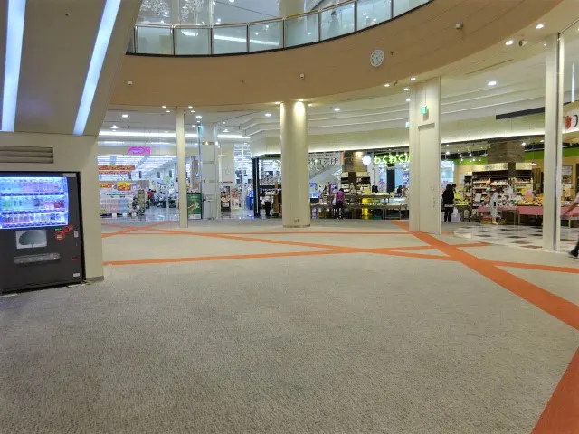 【イオンモール木曽川】1FサウスコートA