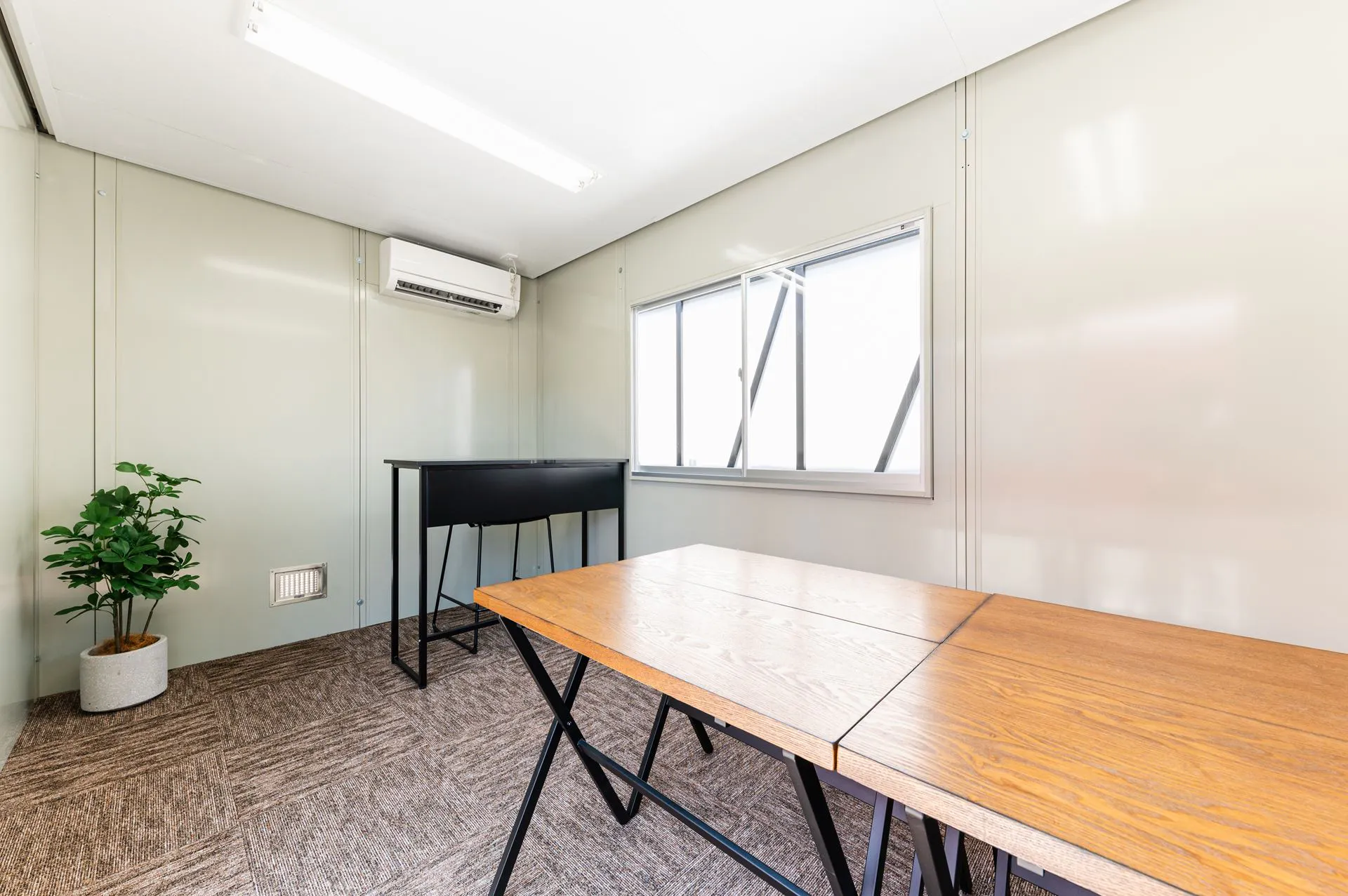 【群馬県高崎市】自主企画マルシェやポップアップストアに最適なお手頃価格のレンタルスペース「Shop」/敷地全体の貸切イベント開催も可能!