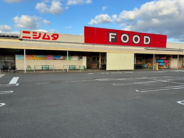 【スーパーセンターニシムタ 枕崎店】キッチンカーに最適な駐車場スペース