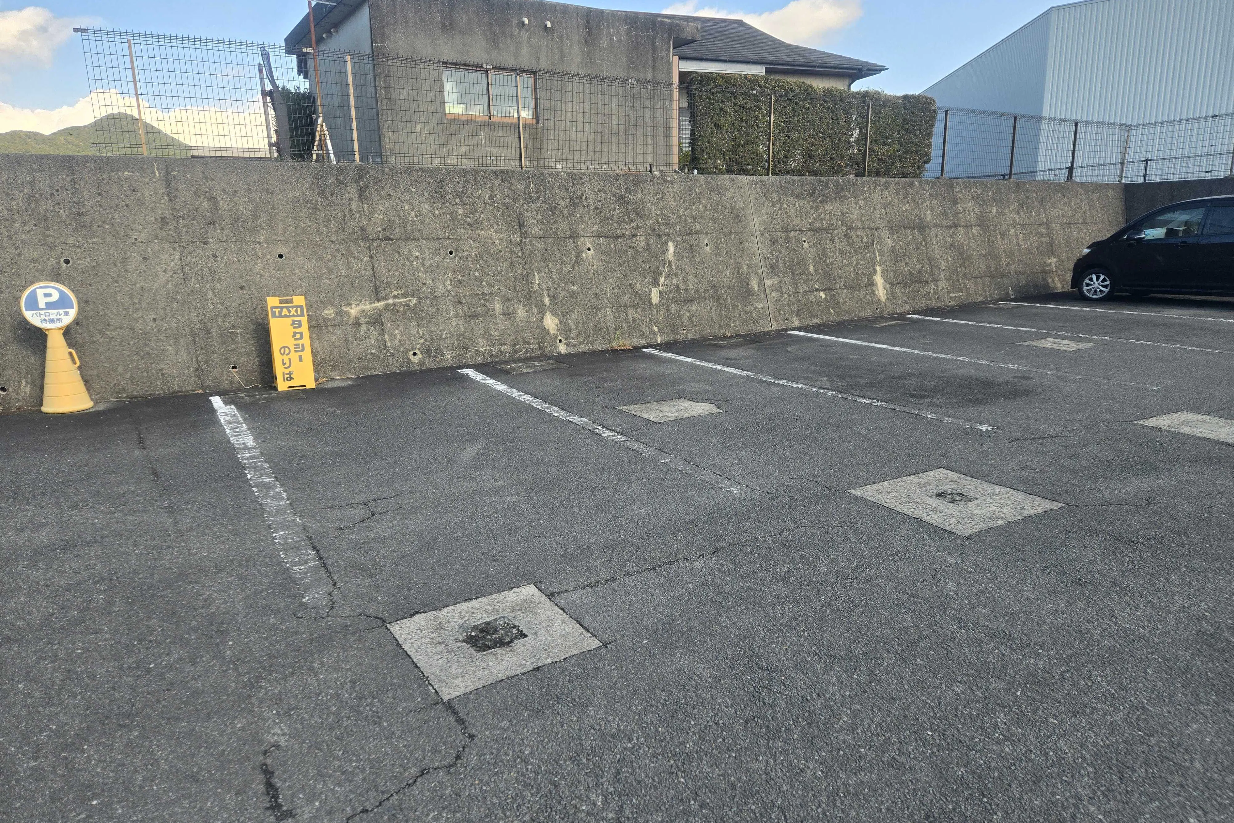 【スーパーセンターニシムタ 枕崎店】キッチンカーに最適な駐車場スペース