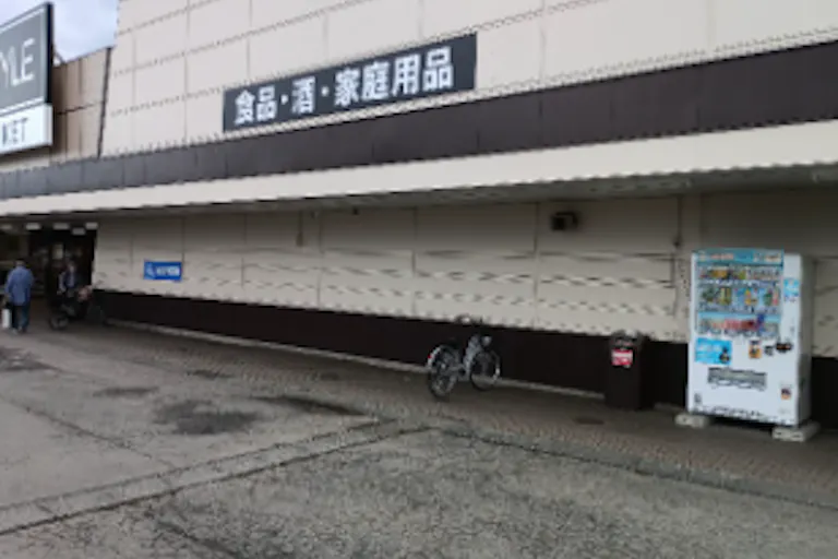 【イオンスタイル矢巾】軒下 キッチンカー出店に最適なスーパー店外催事イベントスペースの画像3