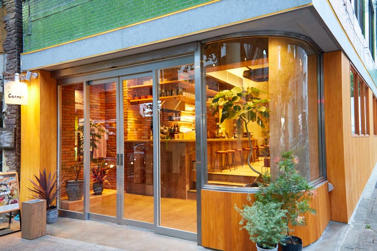 【池尻大橋駅4分】路面レンタルカフェ 外観