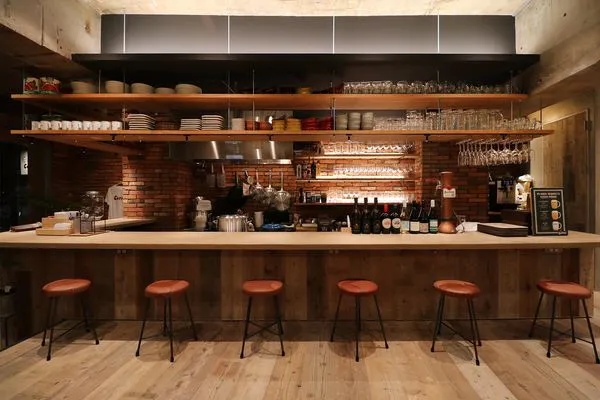 【池尻大橋駅4分】ポップアップストアや飲食イベントに最適!開放的な路面カフェスペース/キッチン&調理器具&プロジェクター完備