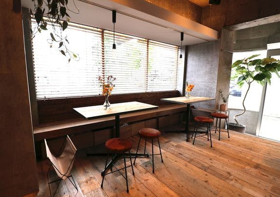 【池尻大橋駅4分】ポップアップストアや飲食イベントに最適!開放的な路面カフェスペース/キッチン&調理器具&プロジェクター完備