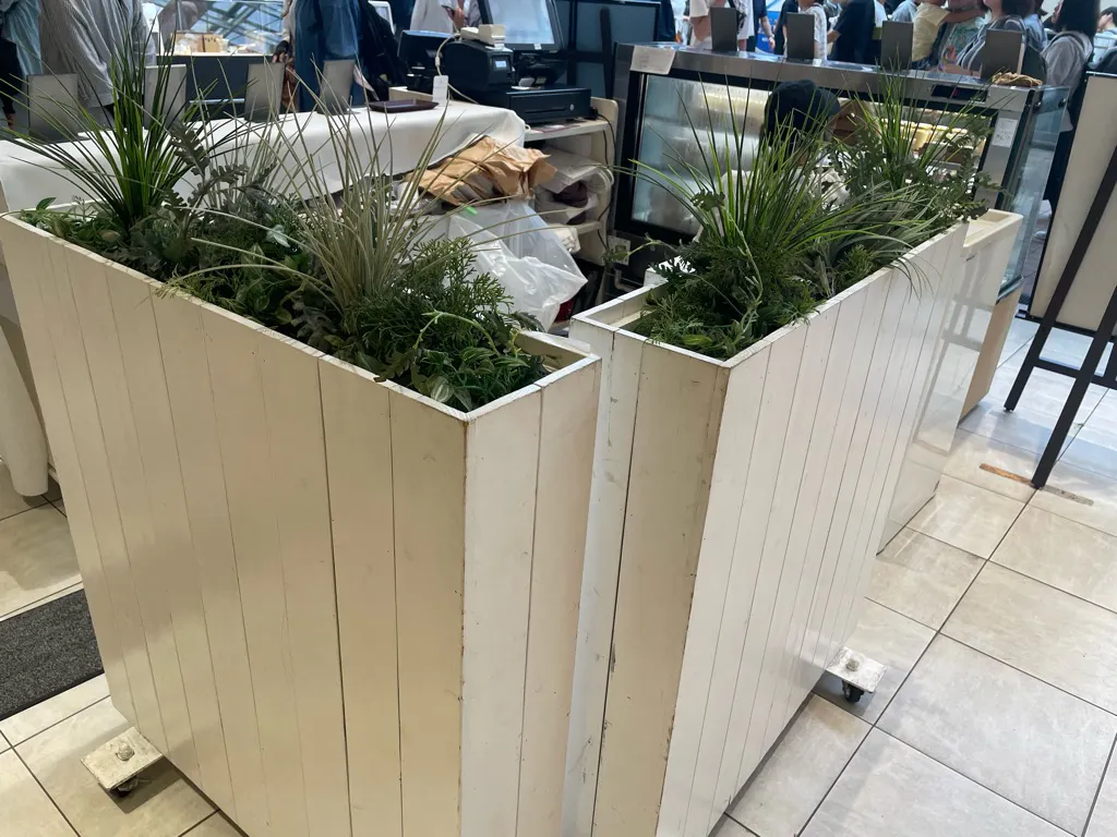 【町田モディ】2階 パブリックスペース(店頭中央)【食物販・物販】人通り抜群、スイーツ販売やPRに最適