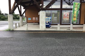 【ダイナム山形長井店】キッチンカーに最適なアミューズメント施設のイベントスペース(正面出入口前)