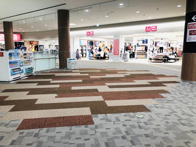 【イオンモール福津】2階　ノースブリッジB（ユニクロ前）の画像