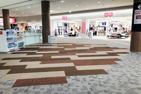 【イオンモール福津】2階 ノースブリッジB(ユニクロ前)