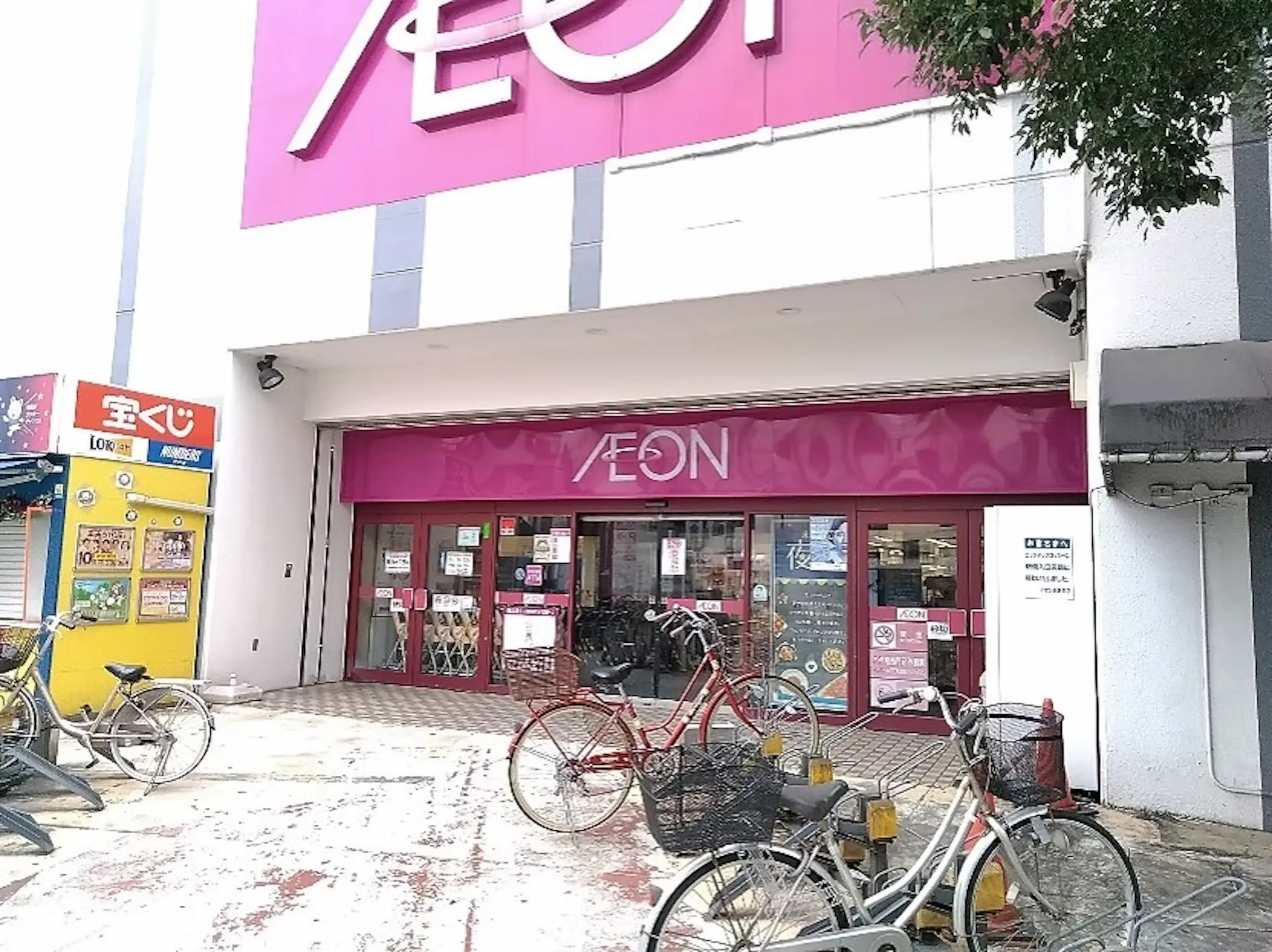 【イオン西新井店】プロモーションイベントに最適な1階入口催事スペース(駅反対側・アオキ側)