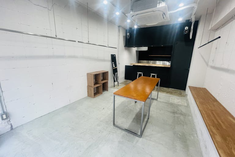 【高円寺駅2分】カフェバー兼ギャラリーポップアップとして利用可能な路面スペースの画像5