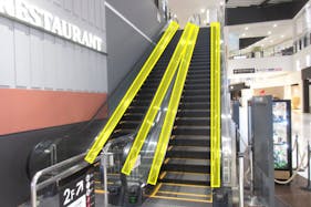 【イオンモール木更津】エスカレーター手すり