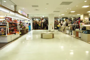 【相模大野ステーションスクエア】相模大野ステーションスクエアA館7階ダイソー前