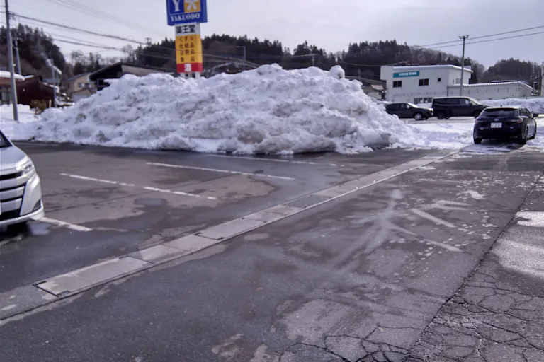 【ホームマート乙供店】屋外駐車場 キッチンカーの出店に最適なホームセンター内駐車場の屋外イベントスペースの画像1