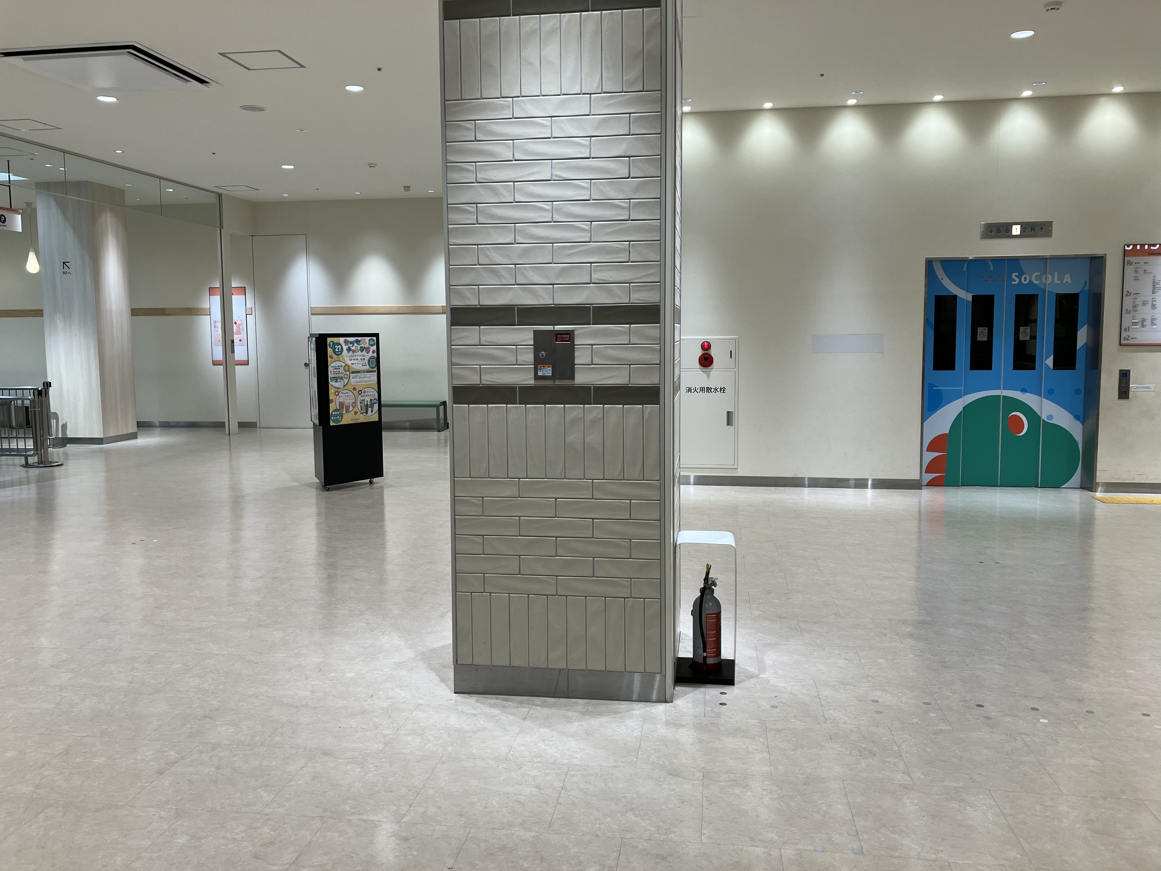 【SOCOLA南行徳】2階エレベーター前　物販、食物販のポップアップストアや販促プロモーションに最適なファミリー向け催事イベントスペース