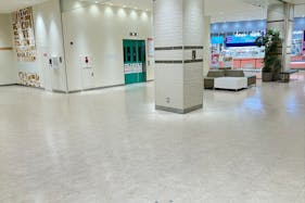 【SOCOLA南行徳】2階エレベーター前 物販、食物販のポップアップストアや販促プロモーションに最適なファミリー向け催事イベントスペース