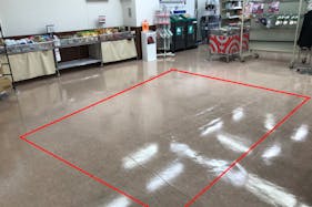 【西友 ピア・タウン店】1階レジ横 プロモーション用途や物販、食物販のポップアップストアに最適なスーパー店内催事イベントスペース