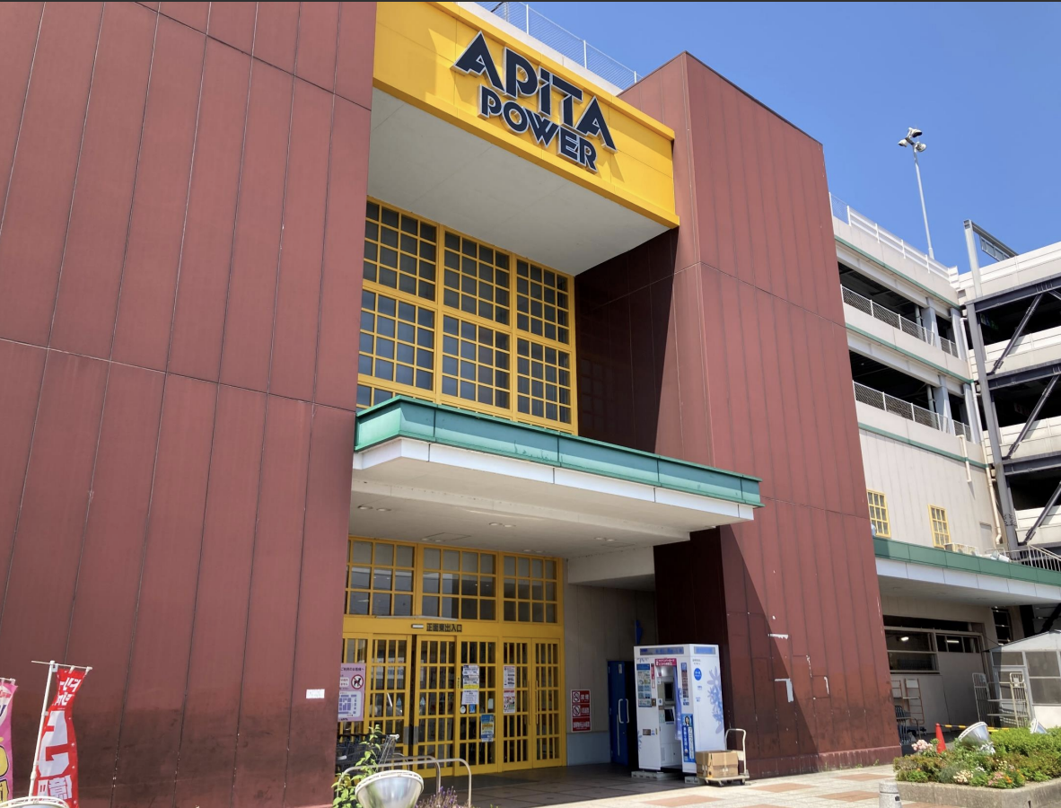 【アピタパワー木曽川店】販促プロモーションや食物販に最適な1Fエレベーターホール前のイベントスペース