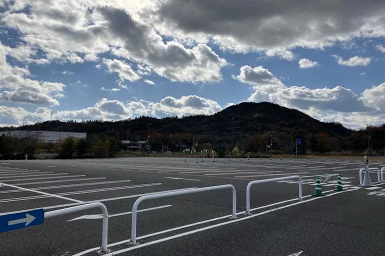 【三井アウトレットパーク 滋賀竜王】P7駐車場の画像2
