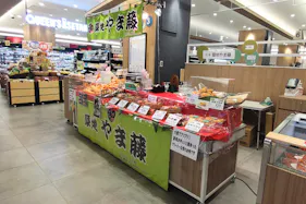 【中野マルイ】B1階 カレンダリウムF06【食物販・調理行為可能】下りエスカレーター横の好立地。什器完備。共同厨房で調理可能なので、揚げ物やお惣菜、お弁当などのポップアップに最適なスペースです。