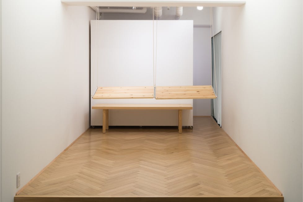 【原宿6分・ハラカド2分】小規模なアパレルやジュエリーのPopUpに適したシンプル・コンパクトな路面スペース