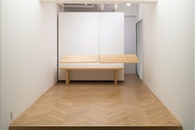 【原宿6分・ハラカド2分】小規模なアパレルやジュエリーのPopUpに適したシンプル・コンパクトな路面スペース