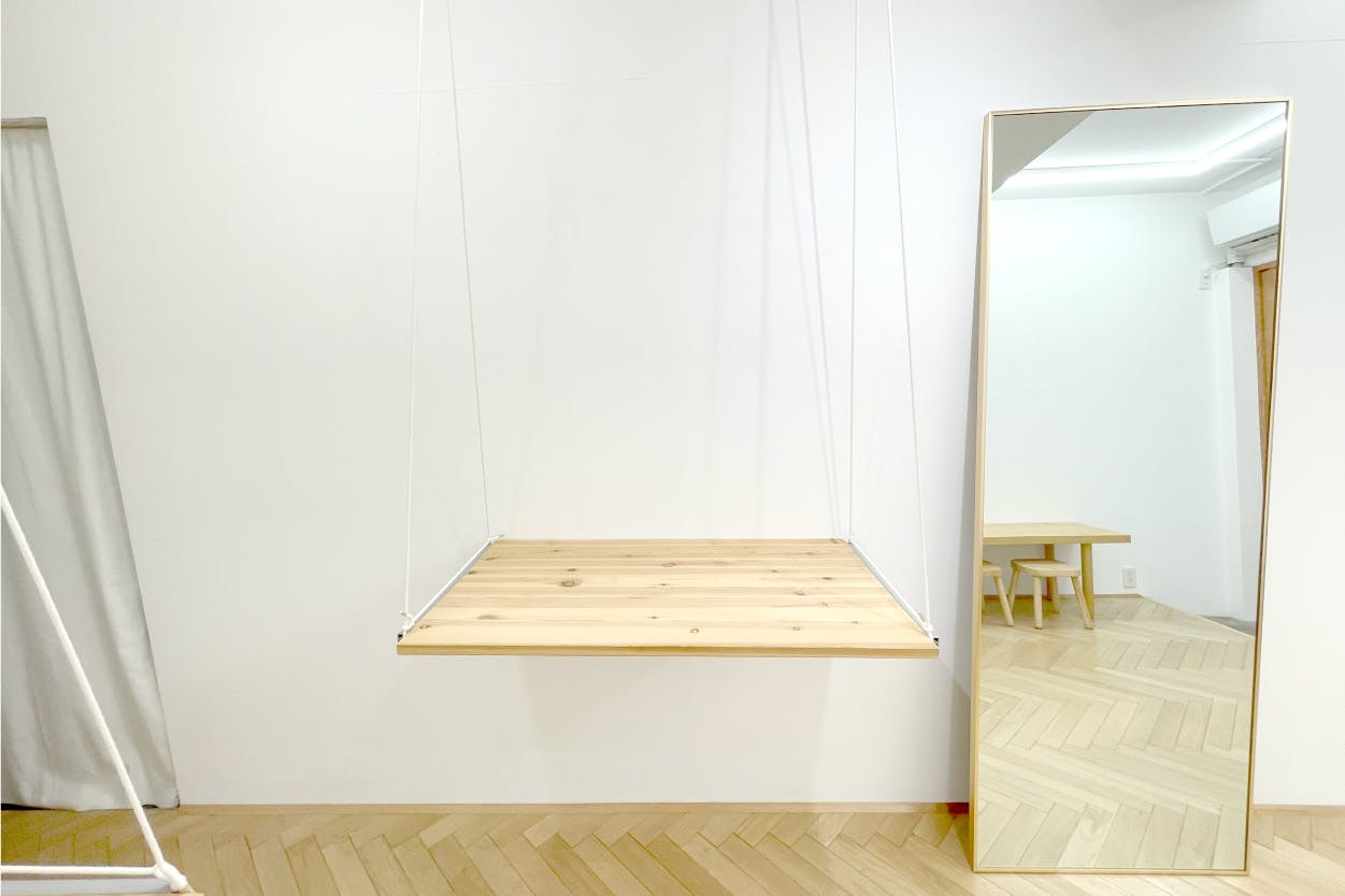 【原宿6分・ハラカド2分】小規模なアパレルやジュエリーのPopUpに適したシンプル・コンパクトな路面スペース