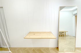 【原宿6分・ハラカド2分】小規模なアパレルやジュエリーのPopUpに適したシンプル・コンパクトな路面スペース