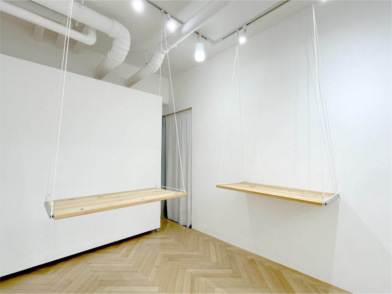 【原宿６分・ハラカド２分】小規模なアパレルやジュエリーのPopUpに適したシンプル・コンパクトな路面スペース