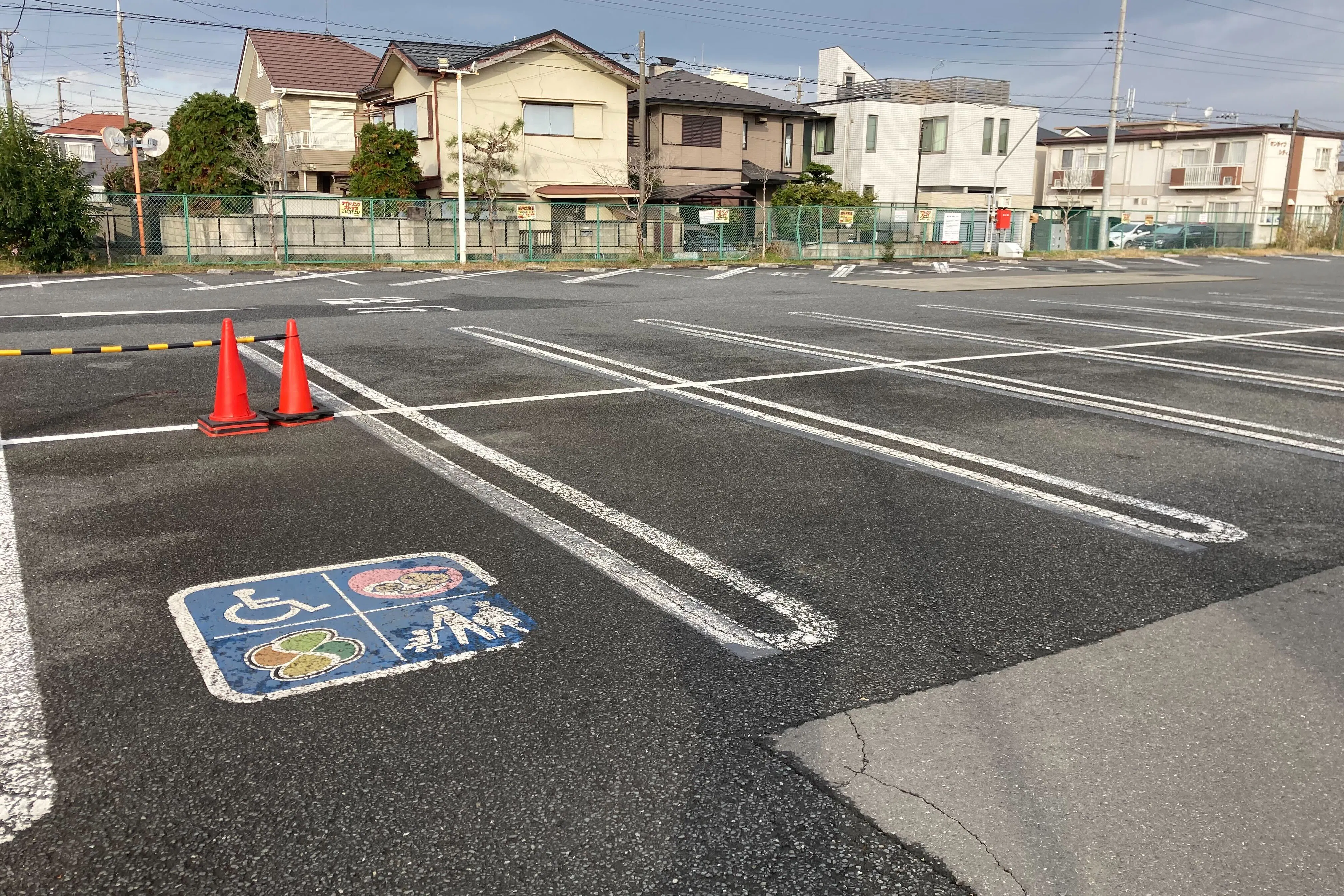 【ユニディ菅野店】屋外駐車場 キッチンカーの出店に最適な屋外駐車場の催事イベントスペース