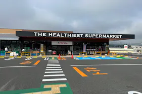 【三次オアシス店】キッチンカーに利用可能な駐車場スペース