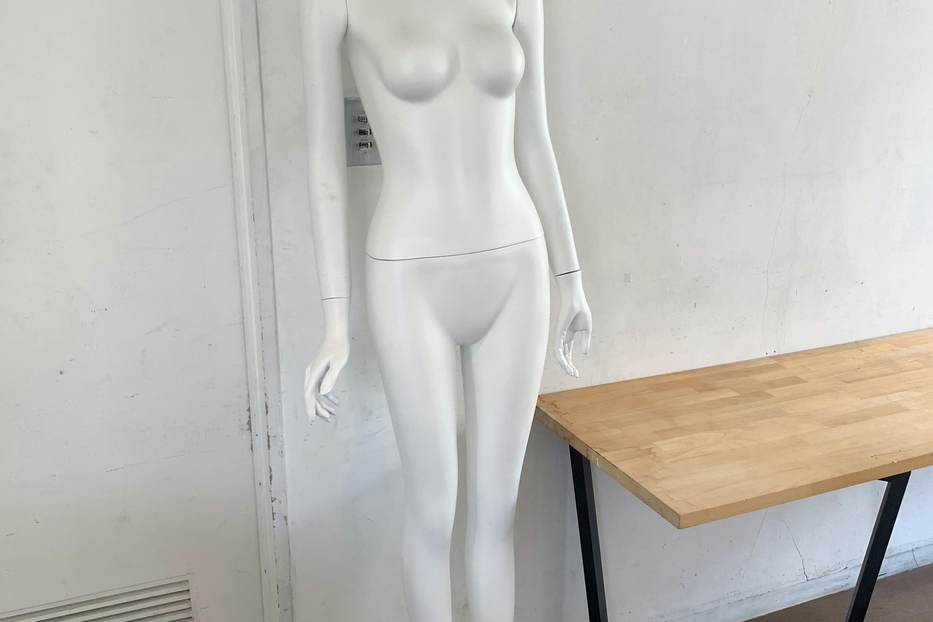 マネキン