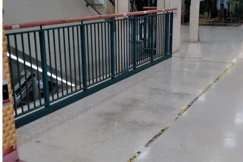 【イオン中野店】各種プロモーションや物販、食物販のポップアップストアに最適なエスカレーター横のイベントスペース