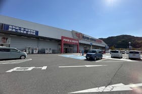 【スーパーセンターオークワ御所】プロモーションに利用可能なエレベーター横のスペース