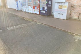 【ブックエース新取手店】食物販やキッチンカー出店に最適な書店前のイベントスペース