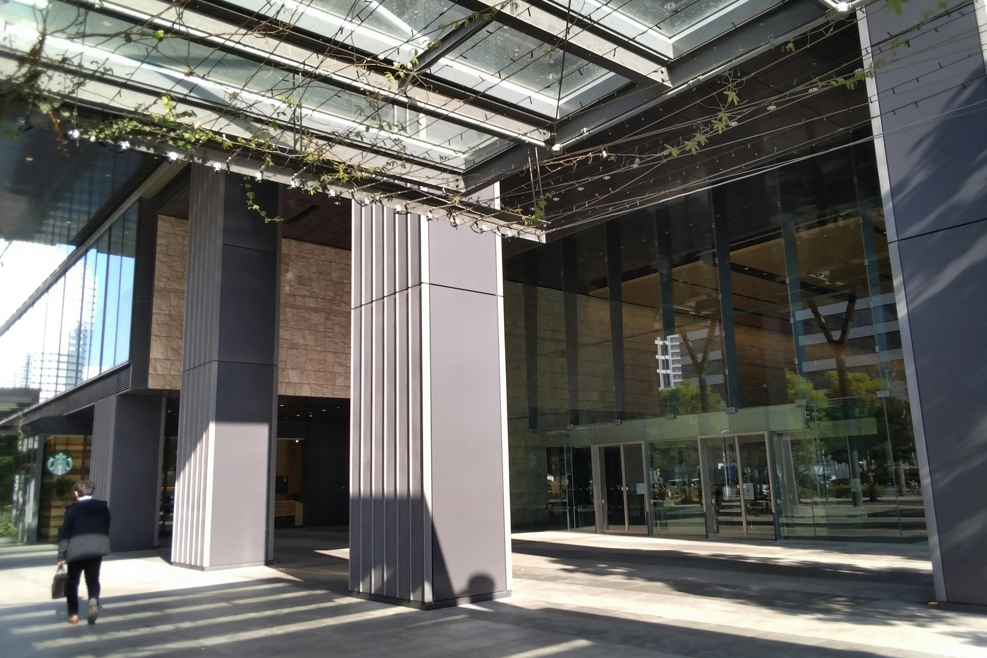 【豊洲駅2分|毎月第2水曜】食・雑貨物販に適したマルシェスペース『豊洲フォレシアマルシェ』