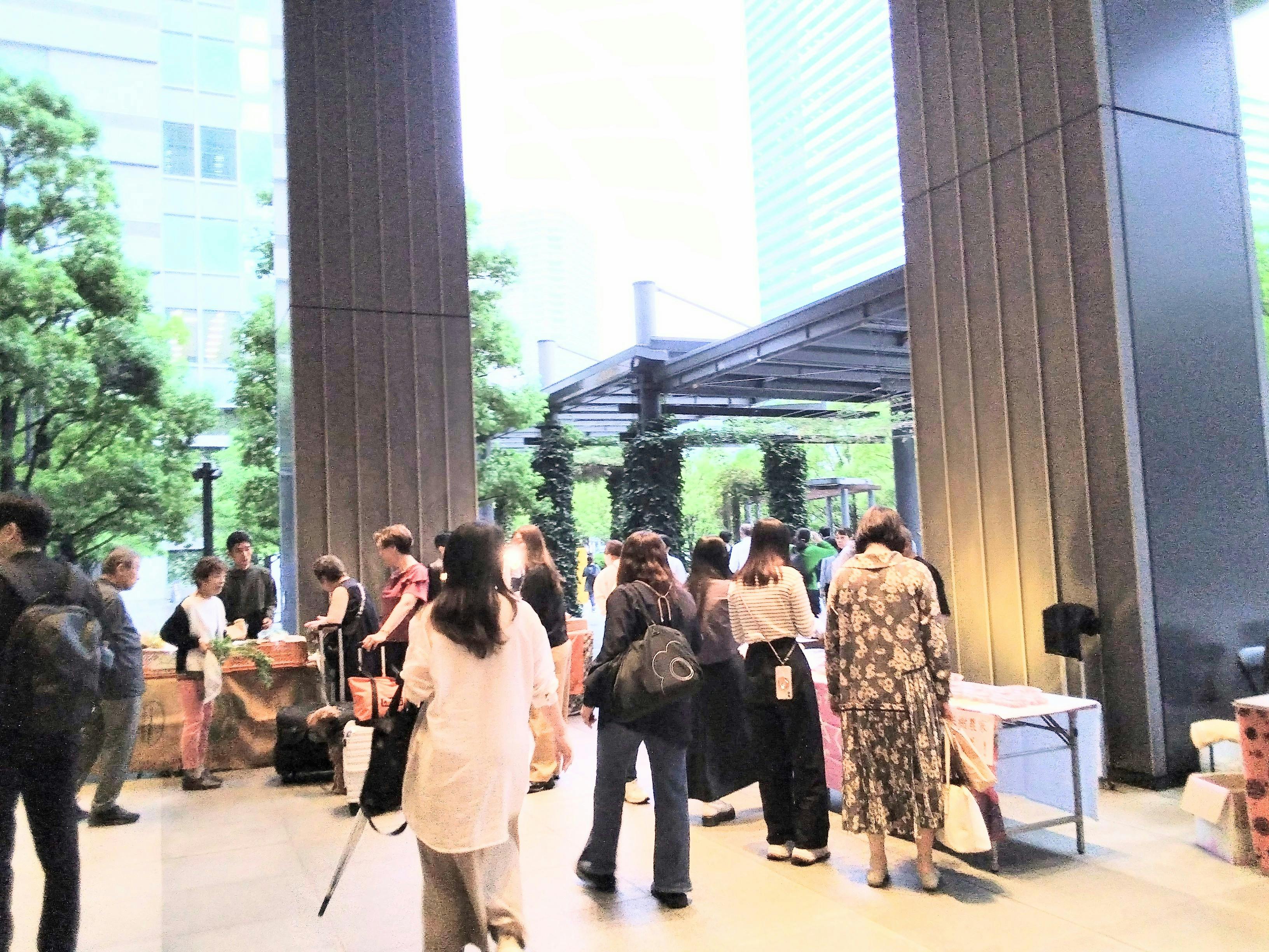 【豊洲駅2分|毎月第2水曜】食・雑貨物販に適したマルシェスペース『豊洲フォレシアマルシェ』