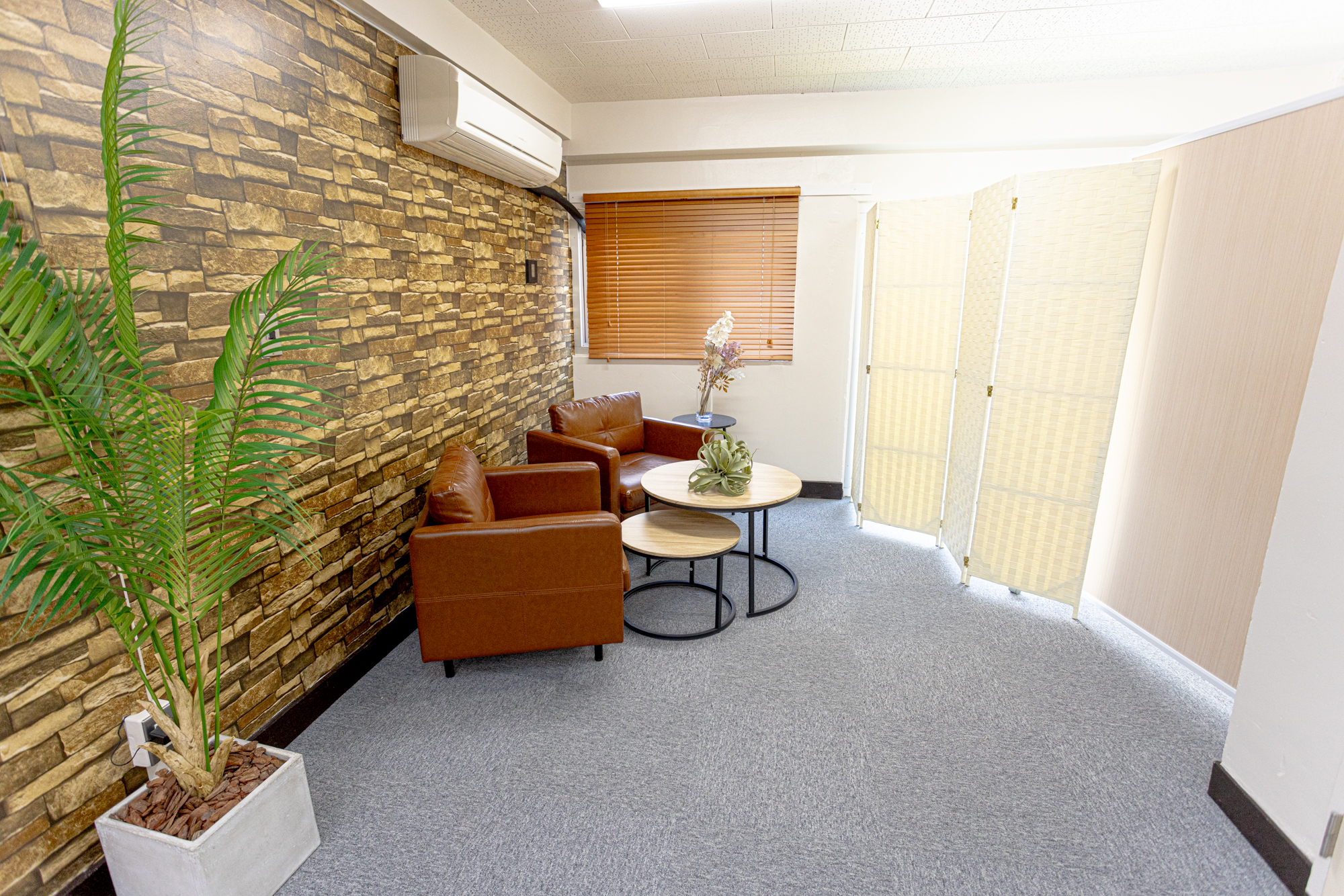 【新宿駅5分】最大44名収容ワンフロア貸切可能、セミナー・交流会に最適なレンタルスペースの画像17