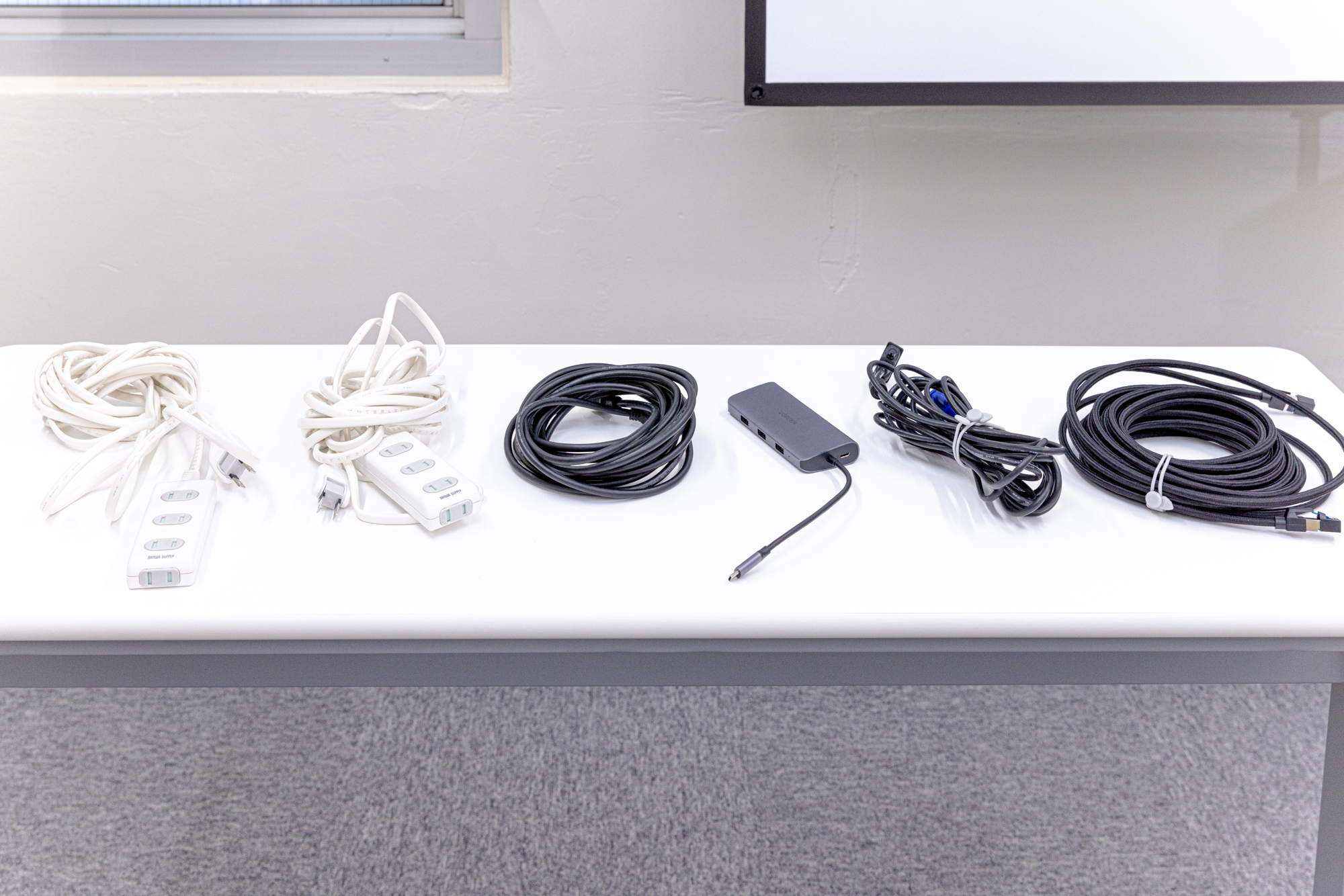 【新宿駅5分】最大44名収容ワンフロア貸切可能、セミナー・交流会に最適なレンタルスペースの画像23